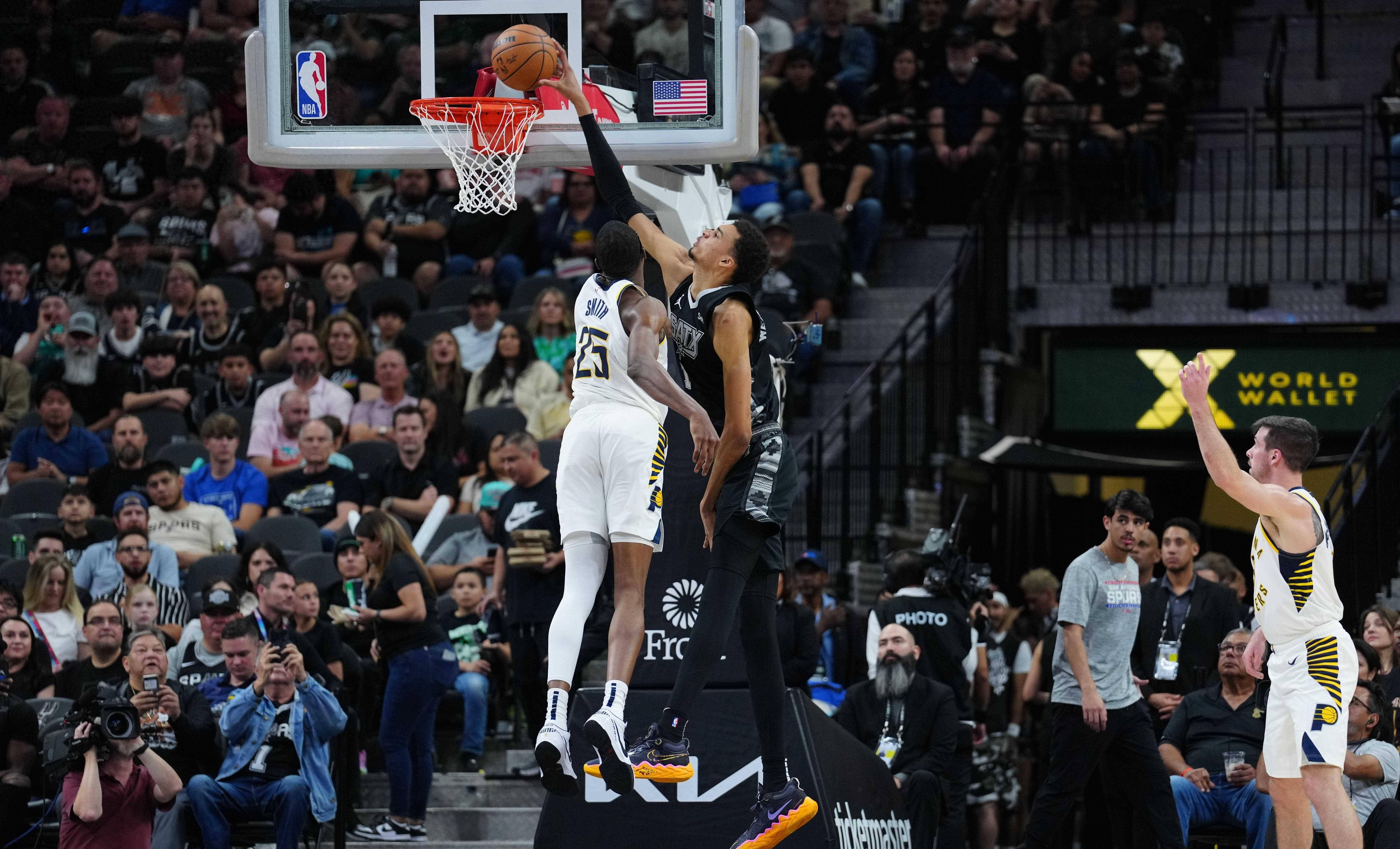 NBA赛事精彩瞬间盘点，年度回顾震撼登场