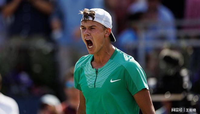 关于爆冷！网球强队意外出局震惊全场的信息