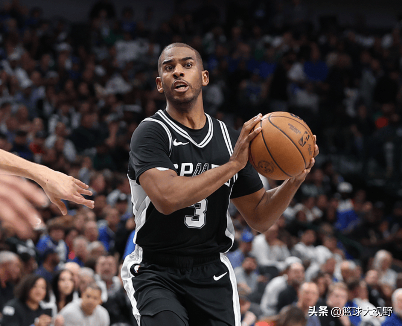 福建队绝杀马刺，克莱点燃赛场